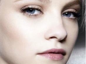 上海眼部吸脂手术哪家医院好些