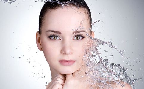 出现毛孔粗大的具体原因有哪些