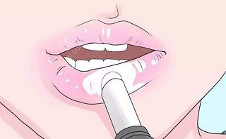 玻尿酸丰唇是怎么的